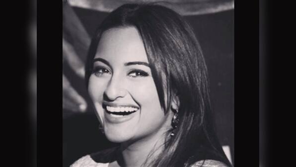 Vijender Singh trains Sonakshi for her boxer role in Holiday 