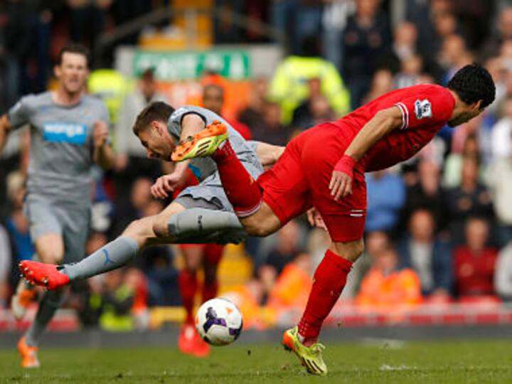 Newcastle's Dummett gets death threats over Suarez injury