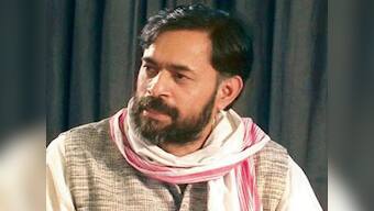 Yogendra Yadav resigns from AAP's Political Affairs Committee