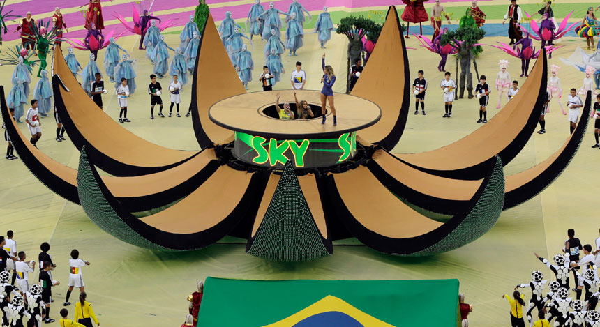 Glitz, glamour and Pitbull: Colourful start for World Cup 2014 Glitz, glamour and Pitbull: Colourful start for World Cup 2014