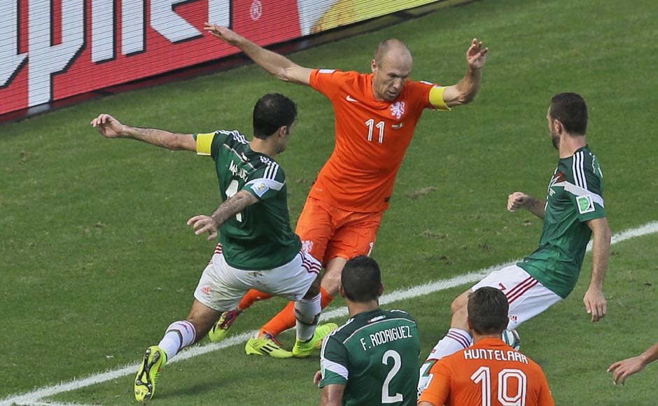 Dive or no dive? A closer look at Robben and Netherlands' penalty Dive or no dive? A closer look at Robben and Netherlands' penalty