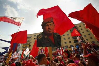 'Chavista' school books stoke passions in Venezuela