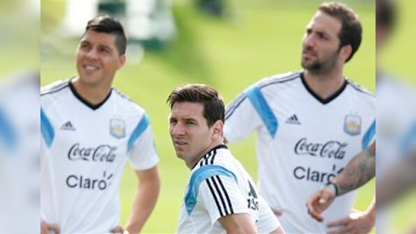 The war within: Will Argentina play the Messi way?