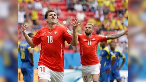 World Cup 2014: Switzerland net injury-time winner to beat Ecuador 2-1
