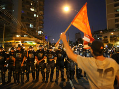 Brazil: Cops use tear gas, stun grenades to break up anti-world cup protest Brazil: Cops use tear gas, stun grenades to break up anti-world cup protest