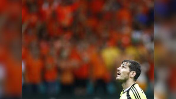 World Cup 2014: Spain facing tough choices after Dutch thrashing