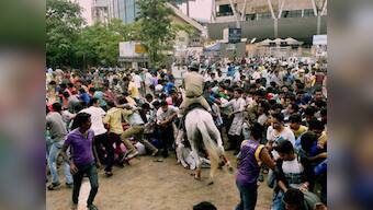 KKR felicitation: Seven injured in stampede, minister calls it 'chhoti baat'