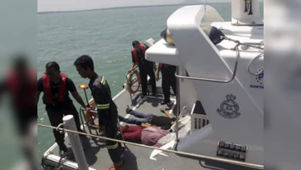 Malaysia: Second boat goes sinks, 9 people missing 