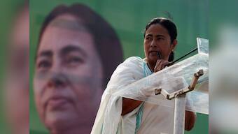'Crab mentality' of rivals hinderig growth of North Bengal: Mamata