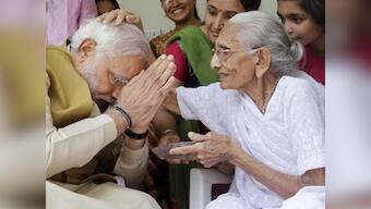 Sharif expresses his gratitude, sends a sari for Modi's mother