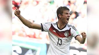 Joachim Loew praises brilliant Mueller, hints at changes