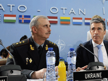 Ukraine crisis: NATO accuses Russia of not 'respecting commitments'  Ukraine crisis: NATO accuses Russia of not 'respecting commitments'