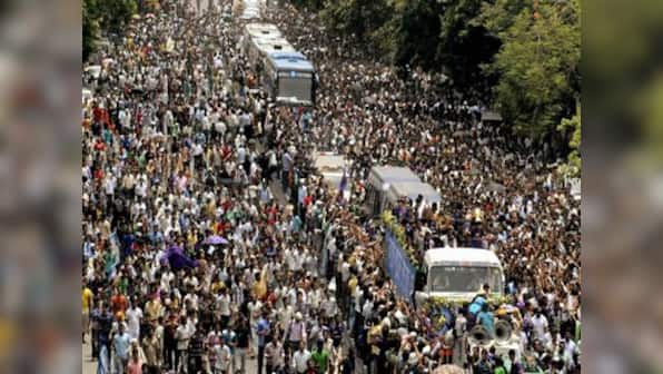 Stampede situation outside Eden Gardens as KKR celebrate IPL win