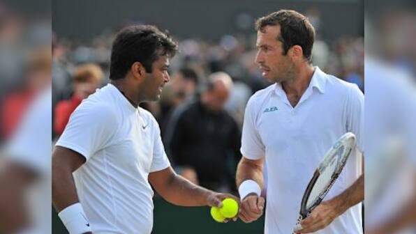 Wimbledon: Paes-Stepanek survive scare, Sania-Cara crash out