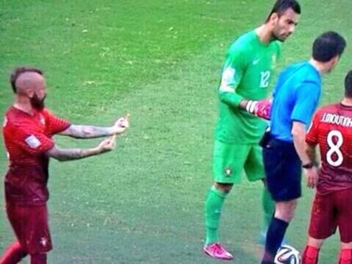 Portugal's Meireles escapes punishment over raised fingers gesture