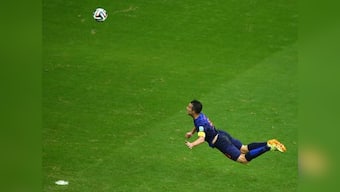 How Van Persie engineered the stunning goal against Spain