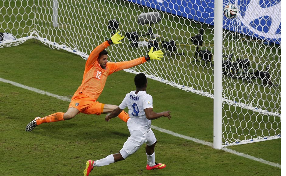  England replied almost instantaneously as Daniel Sturridge equalised two minutes later. Wayne Rooney provided a beautiful cross and Sturridge steered it into the net calmly. Reuters