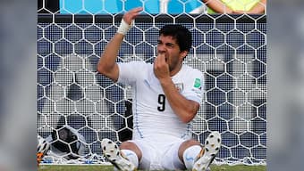 World Cup: Luis Suarez admits to biting Chiellini in apology letter