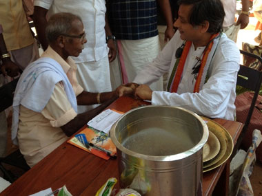 The end of vitriol: Shashi Tharoor touts Modi's 'generosity' The end of vitriol: Shashi Tharoor touts Modi's 'generosity'