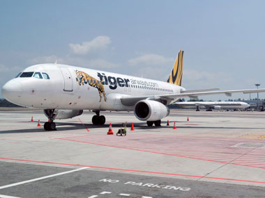 Fare war: Now Tigerair offers Rs 5,999 one-way ticket to Singapore Fare war: Now Tigerair offers Rs 5,999 one-way ticket to Singapore