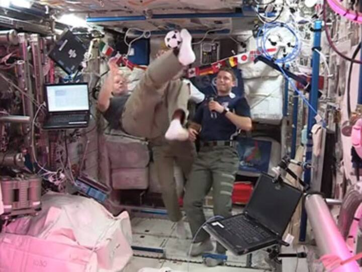 Astronauts show gravity defying tricks, will watch World Cup in space