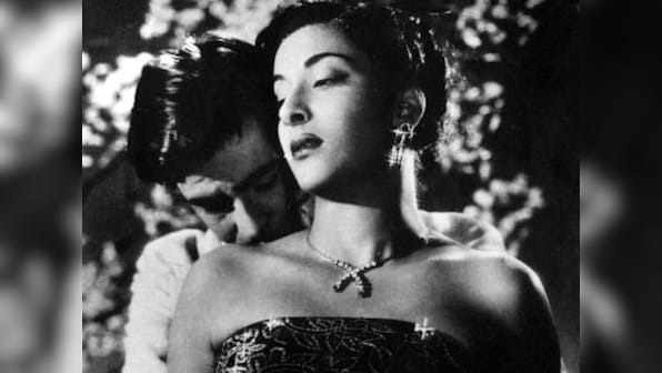 'Awara', 'Pyasa', 'Mother India' to be screened at Italian film fest