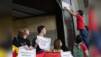 Spain: Protesters take to streets in Catalonia after court stays referendum