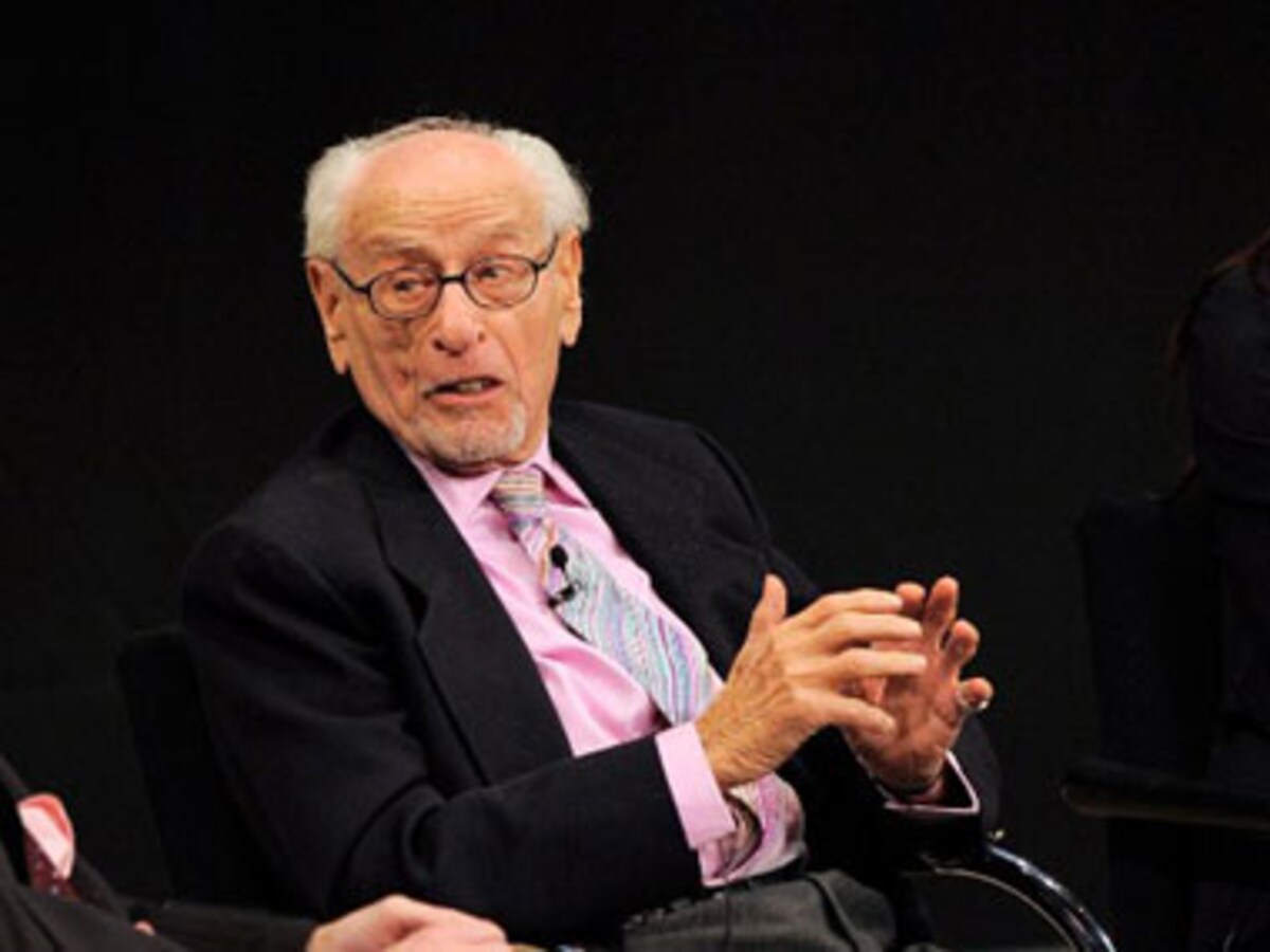 Eli Wallach Dead: 'Good, the Bad and the Ugly' Star Dies at 98