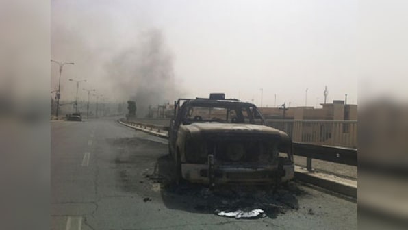 Iraqi helicopters launch airstrikes in militant-held Tikrit