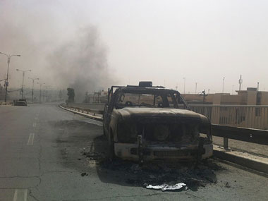 Iraqi helicopters launch airstrikes in militant-held Tikrit Iraqi helicopters launch airstrikes in militant-held Tikrit