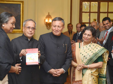 Chhattisgarh governor resigns, Cong accuses BJP of violating SC verdict Chhattisgarh governor resigns, Cong accuses BJP of violating SC verdict