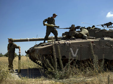 Israel launches airstrikes in Syria over earlier Golan Heights attack Israel launches airstrikes in Syria over earlier Golan Heights attack