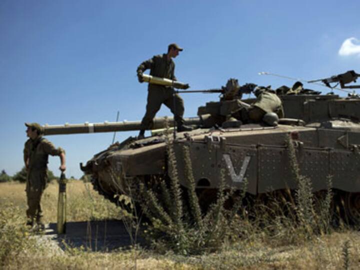 Israel launches airstrikes in Syria over earlier Golan Heights attack