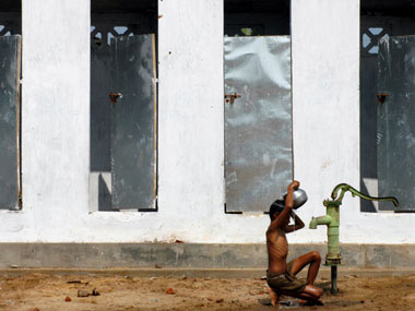 In Lucknow, one toilet for every 58,844 people! In Lucknow, one toilet for every 58,844 people!