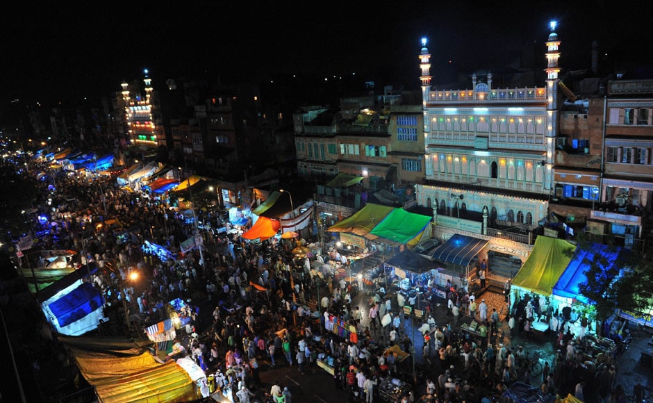 Photos: From India to Syria, Muslims celebrate Eid across 