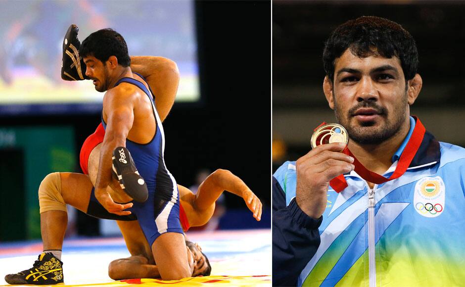 (L) Sushil Kumar of India, front, wrestles with Qamar Abbas of Pakistan in a FS 74kg gold medal wrestling match. (R) Sushil Kumar of India holds up his medal after winning gold against Qamar Abbas of Pakistan in a FS 74kg gold medal wrestling match at the Scottish Exhibition Conference Centre during the Commonwealth Games 2014 in Glasgow, Scotland, Tuesday July 29, 2014. AP