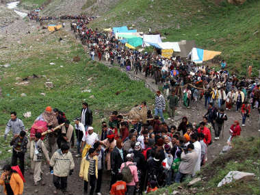 First batch of 5,100 pilgrims flagged off for Amarnath yatra First batch of 5,100 pilgrims flagged off for Amarnath yatra