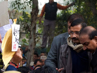 Delhi live: Rajnath denies AAP allegations of 'horse trading' to form govt Delhi live: Rajnath denies AAP allegations of 'horse trading' to form govt