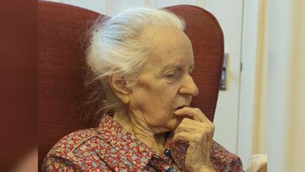 Pace of walking and memory loss can predict dementia: study