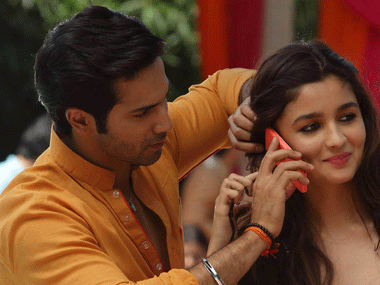 Dad tells me to do films that put smile on people's face: Varun Dhawan Dad tells me to do films that put smile on people's face: Varun Dhawan