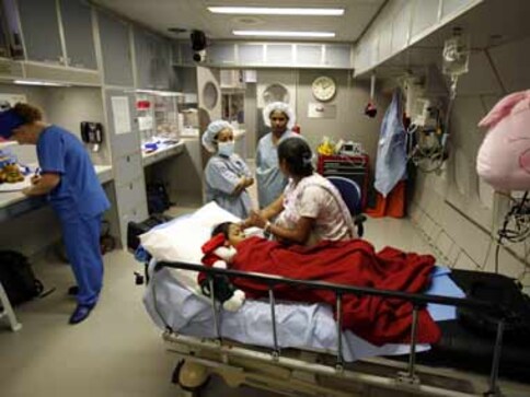 Yemen cholera outbreak: 605 dead, 73,700 affected; WHO warns of healthcare system's collapse Yemen cholera outbreak: 605 dead, 73,700 affected; WHO warns of healthcare system's collapse