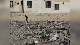 Israel continues offensive, targets homes of senior Hamas leaders 