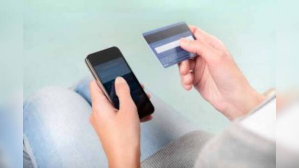 Mobile banking users to surpass online banking by 2019