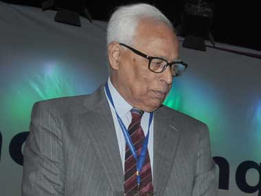 NN Vohra holds all-party meet: NC favours confidence building measures, dissolving of Assembly; PDP, BJP silent NN Vohra holds all-party meet: NC favours confidence building measures, dissolving of Assembly; PDP, BJP silent