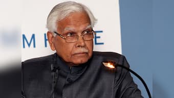 Natwar rakes up Sonia's Italian origin