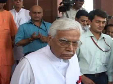 Machiavellian, capricious: Natwar Singh on Sonia's destruction of Cong Machiavellian, capricious: Natwar Singh on Sonia's destruction of Cong