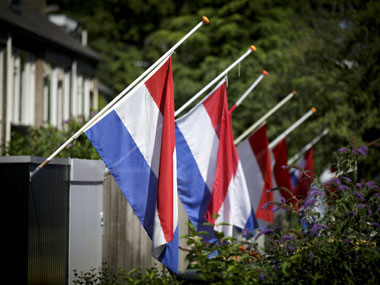 Downing of flight MH17 may be a war crime, says UN Downing of flight MH17 may be a war crime, says UN