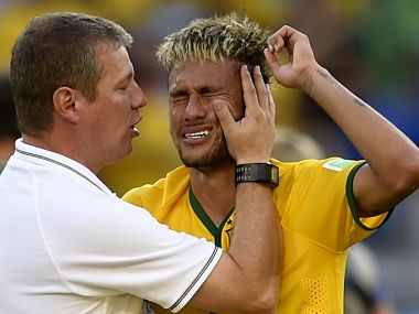 Psychologist makes 'urgent' and unscheduled visit to help tearful Brazil Psychologist makes 'urgent' and unscheduled visit to help tearful Brazil