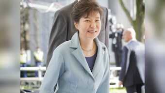 S-Korean President Geun-Hye calls Modi, hopes to expand ties