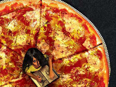 Pizza 3D review: Not a pathbreaking horror film at all, this one Pizza 3D review: Not a pathbreaking horror film at all, this one